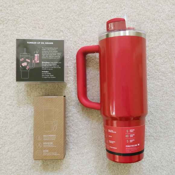 e.l.f. Stanley Red Delicious Set - Picture 2 of 3